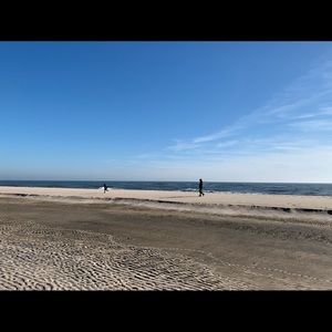 Meet your Posher, Adrienne